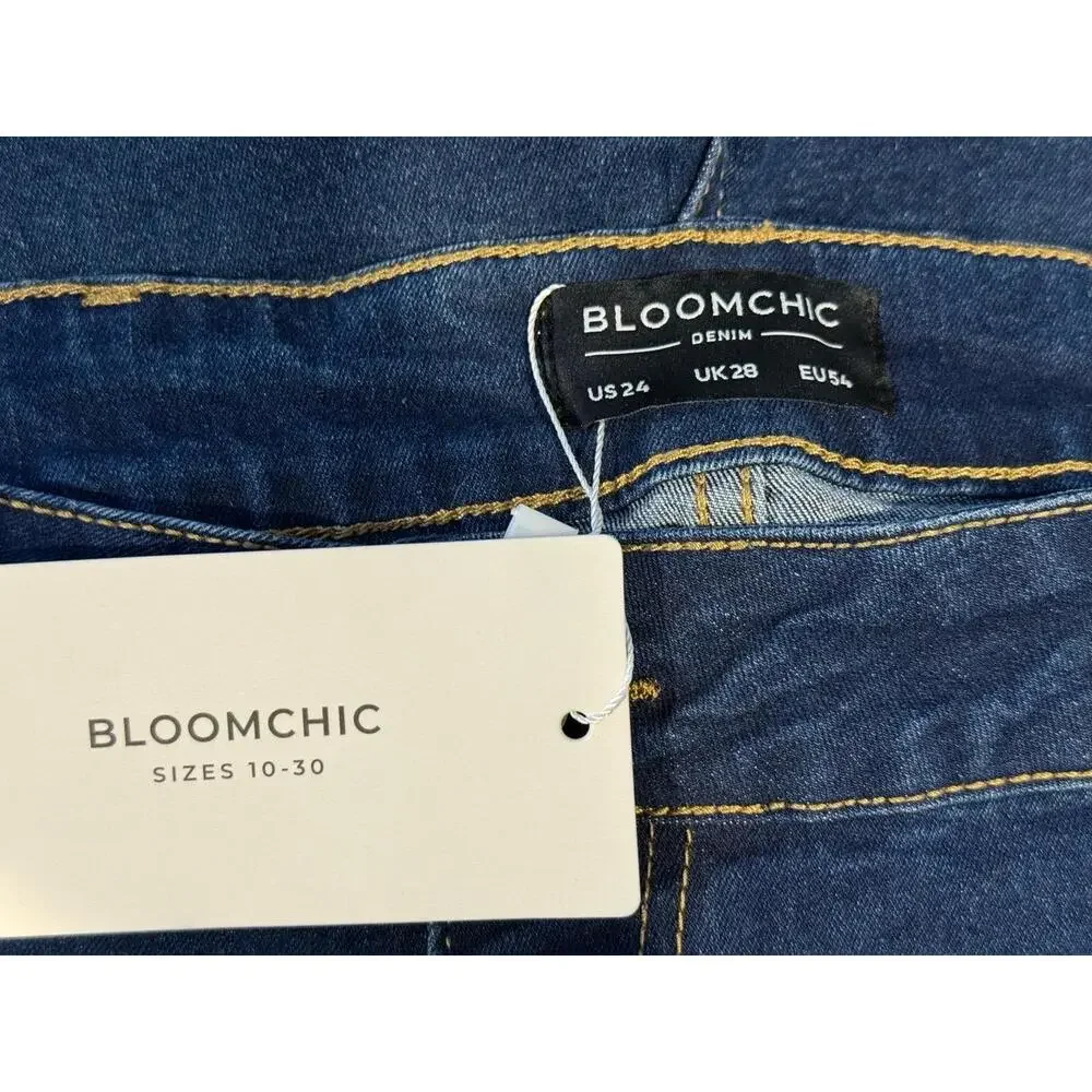 Bloomchic Denim Dark Wash Shorts‎ Womens Size US 24